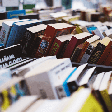 5 Reasons We’re the UK’s Book Buying Specialists