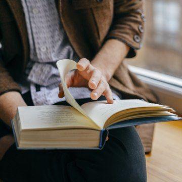 Classic Horror Reads to Enjoy this Halloween!