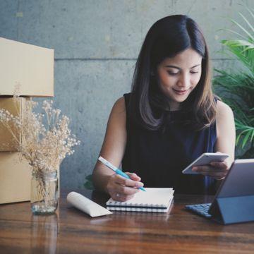 Make Easy Money by Selling Your Books to Us