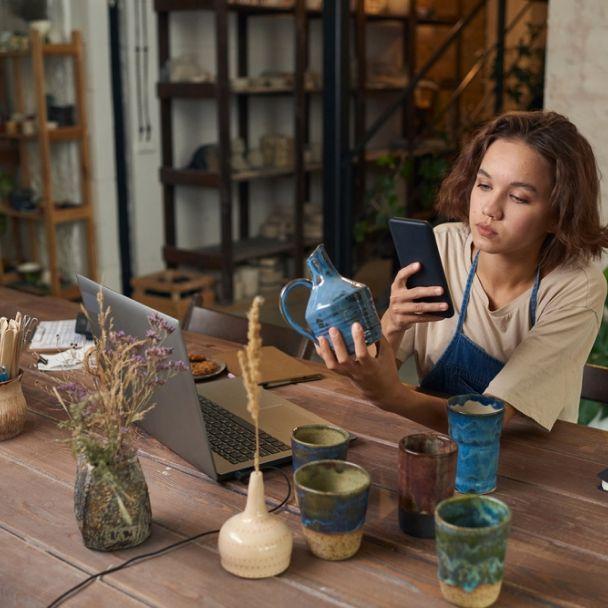 The 5 Best Paying Side Hustles In the UK