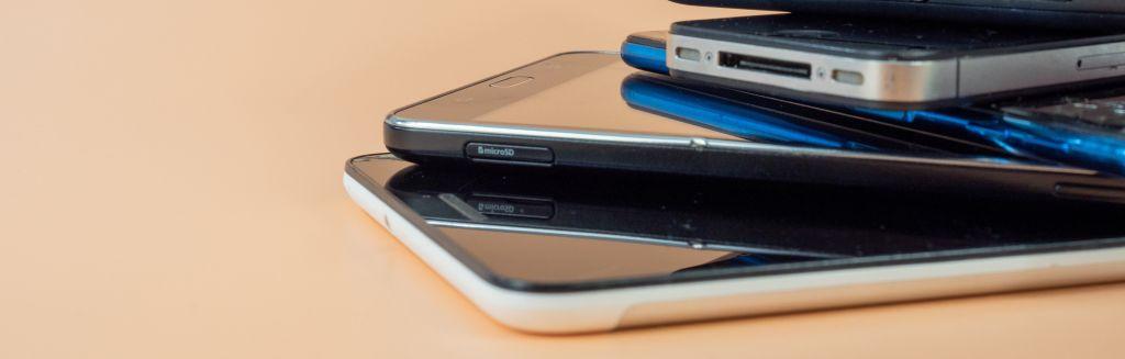 2. Smartphones.jpg