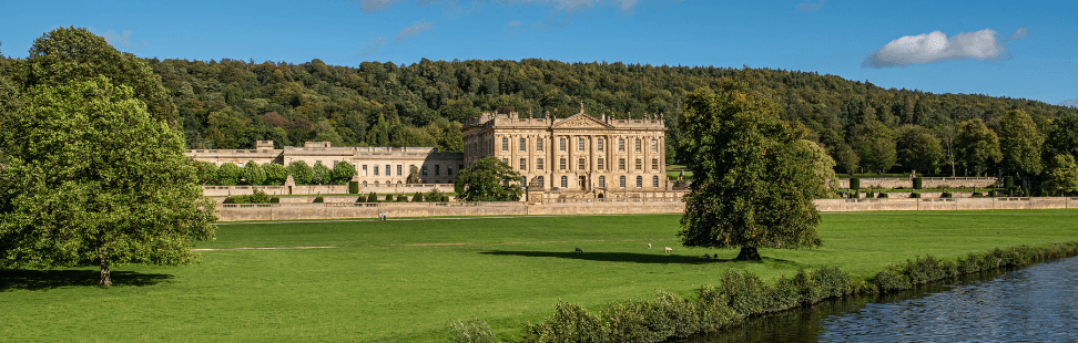 Chatsworth House and grounds.png