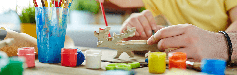 blogimages-summerholidaybudget-crafts b.png